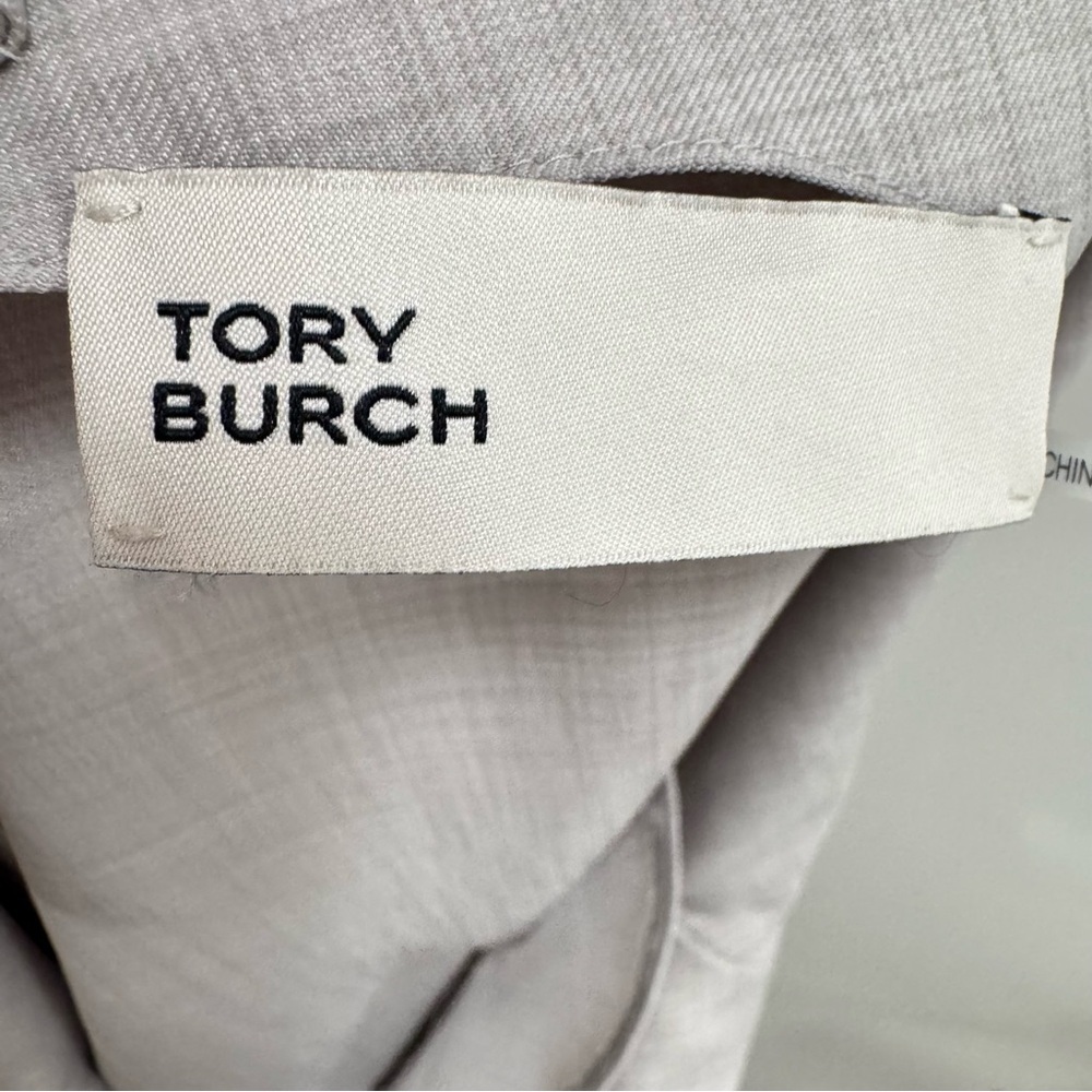 Tory Burch Sleeveless Blouse Light Gray funnel neck Women's size 6 - Picture 8 of 13